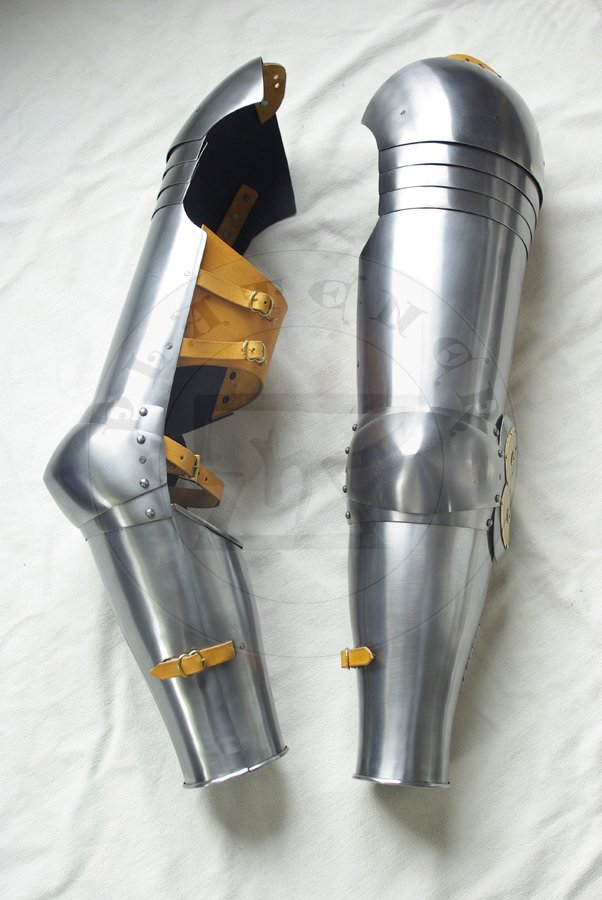 Narczaki pytowe wzorowane na nagrobku Edwarda Czarnego Ksicia/Plate arm harness based on effigy of Edward The Black Prince