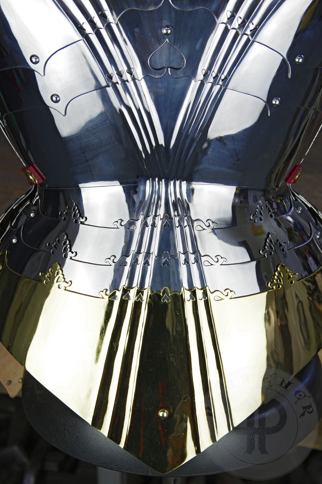 The high gothic set circa 1480-1485 in Helmschmied style consists of sallet, bevor and cuirass. They are made of steel in various thickness: 2 mm; 1,5 mm and 1,2 mm and heat hardened and tempered up to 42 HRC for cuirass with bevor and 38 HRC for sallet. The visor, lower lames and tassets are brass gilded. I also crafted handmade steel buckles for this set. Overall it involved around 850 of work hours to make it.