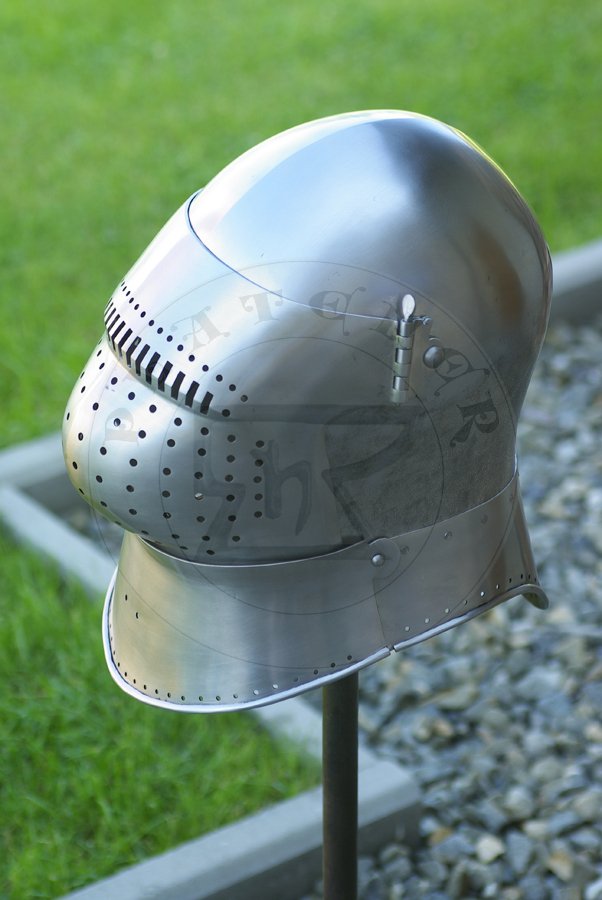 Wielki Basinet, po.XV wieku