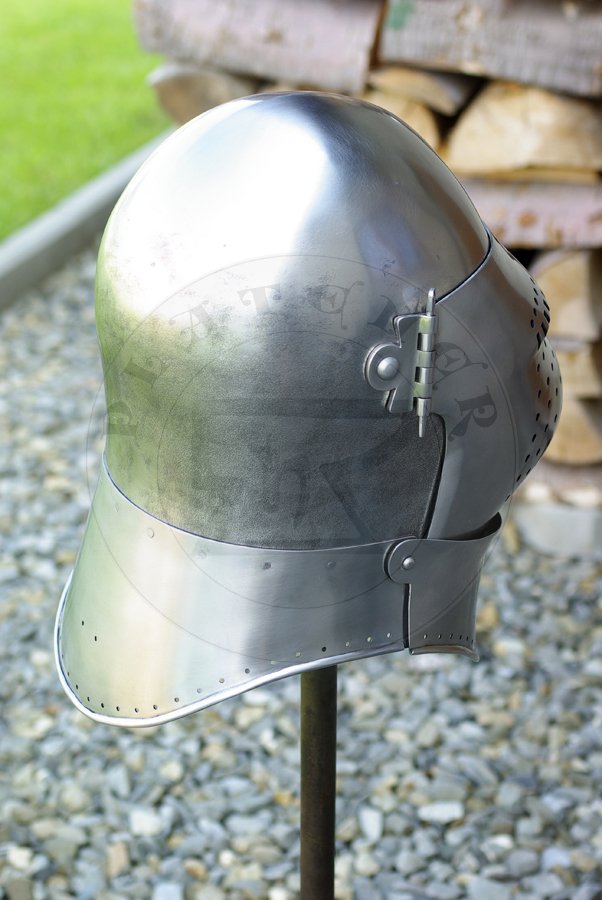 Wielki Basinet, po.XV wieku