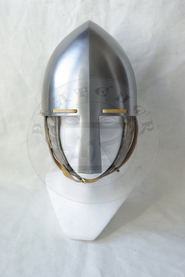 Hem normaski/Norman helmet