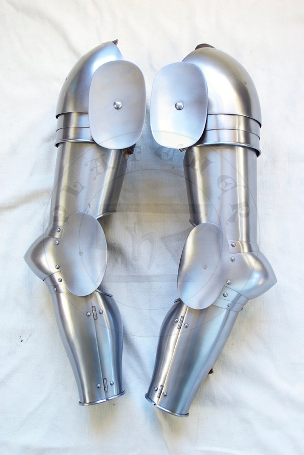 Pytowe osony rk koniec XIV wieku, pcztek XV./ Plate arm harness for late XIV c. - begin of XV c.