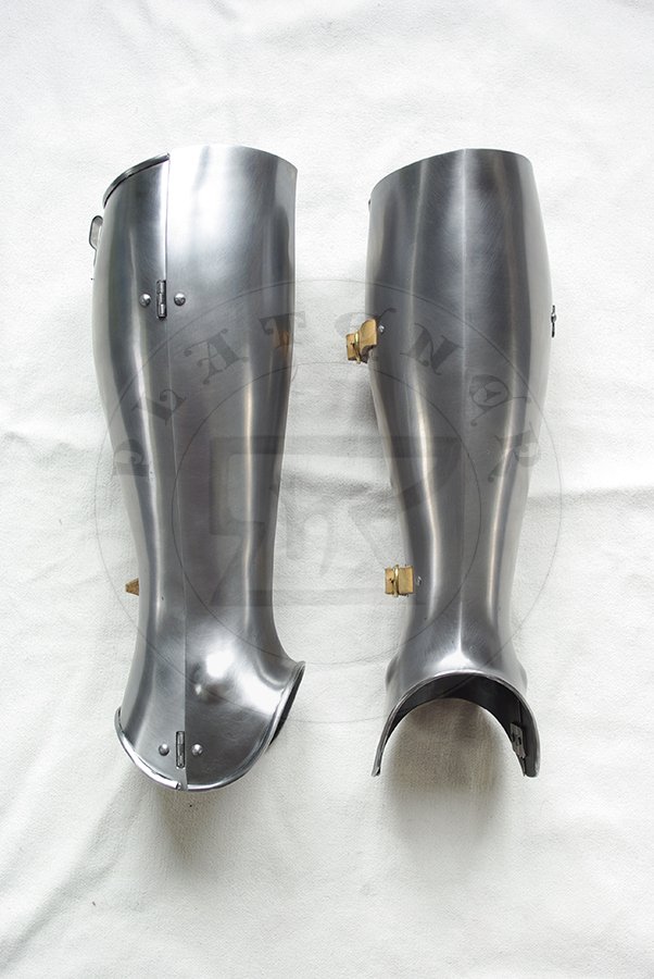Pene bigwanty pytowe, pny XIV wiek - pocztek XV wieku./Complete leg harness, late XIV c. - begin of XV c.